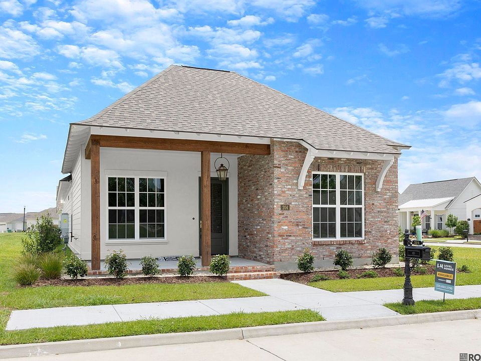 1st image of 204 Fosters Way