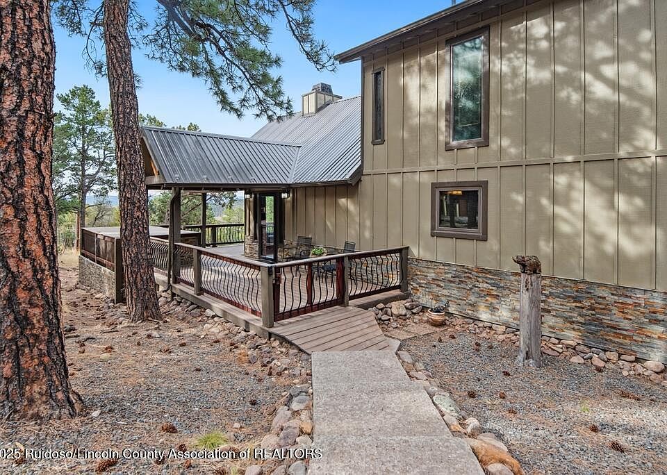 1st image of 148 Buena Vista Dr