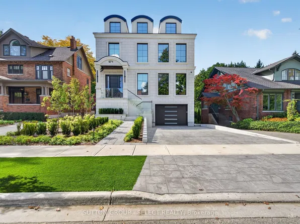 971 Wellington St, London, ON N6A 3T3