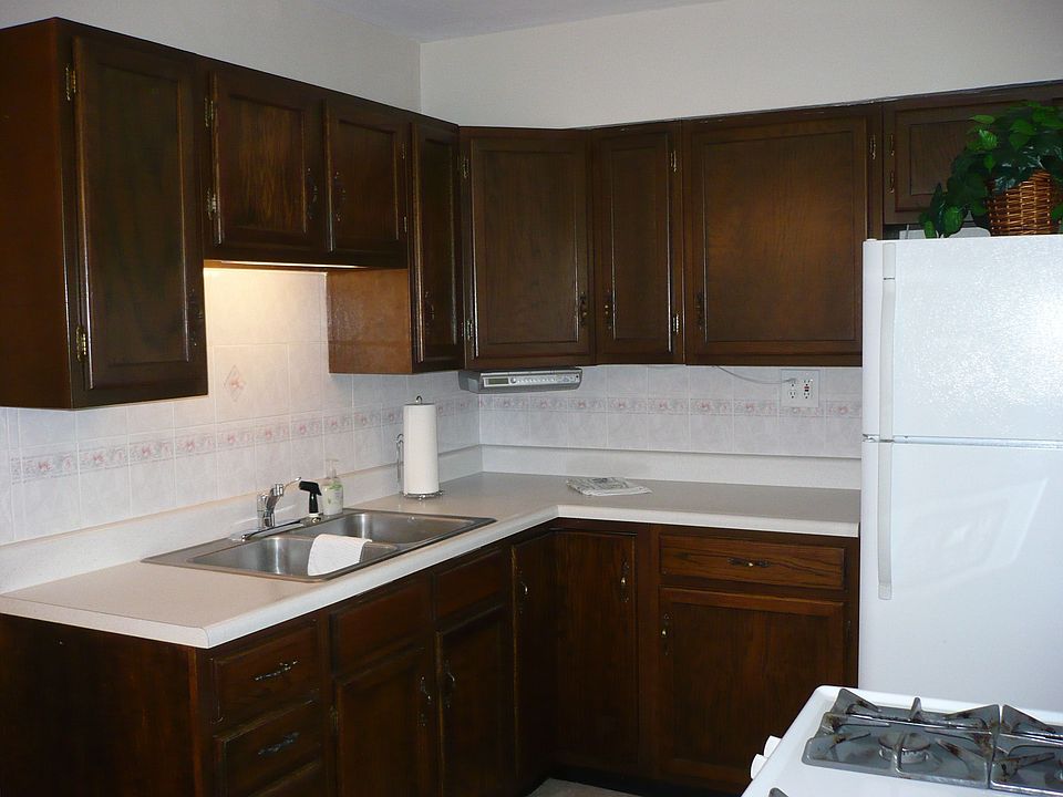 2nd image of 707 Loekes Dr