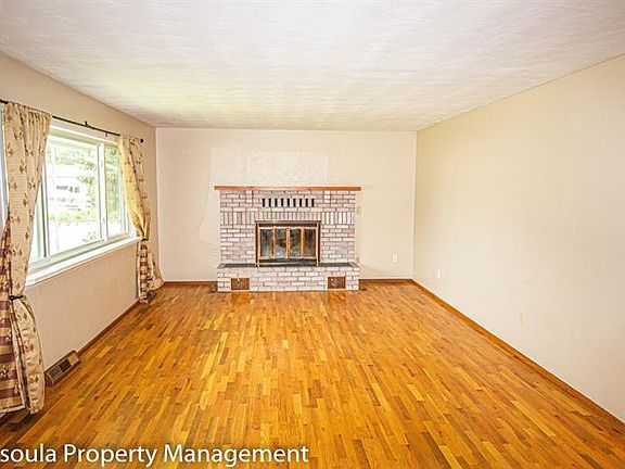5th image of 926 Gladis Dr