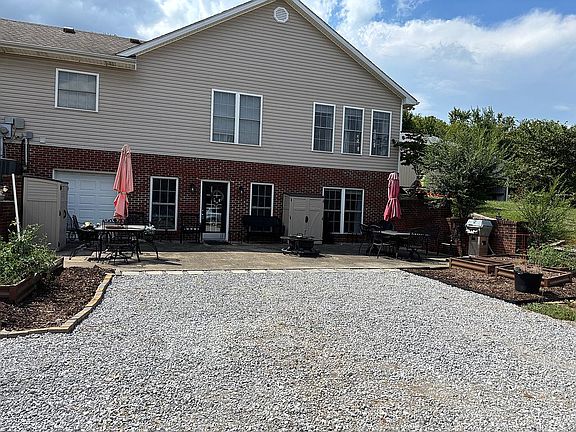 4th image of 1310 Stevenson Mill Rd