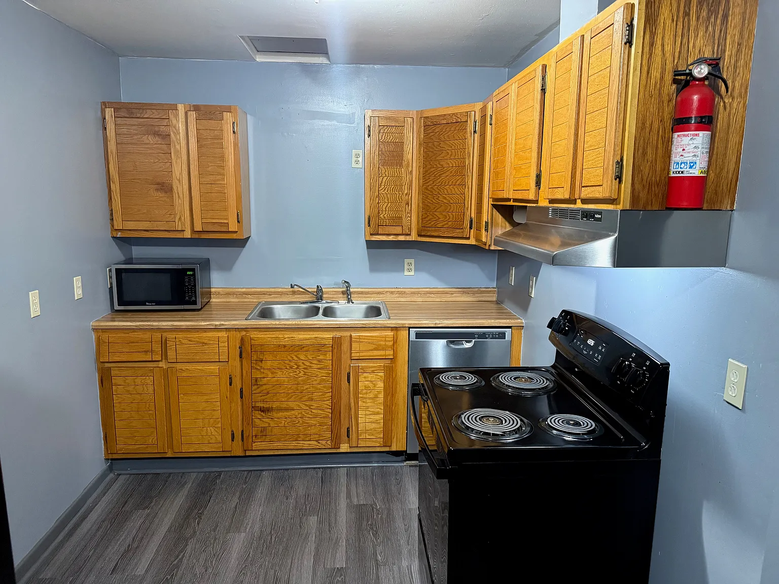 2 bed, 1000 sqft, $1,100 — Photo 4
