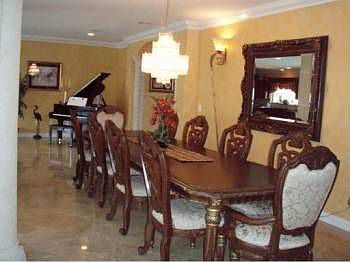 5th image of 2824 NE 36th St #(228)