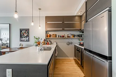 Rented by Bond New York