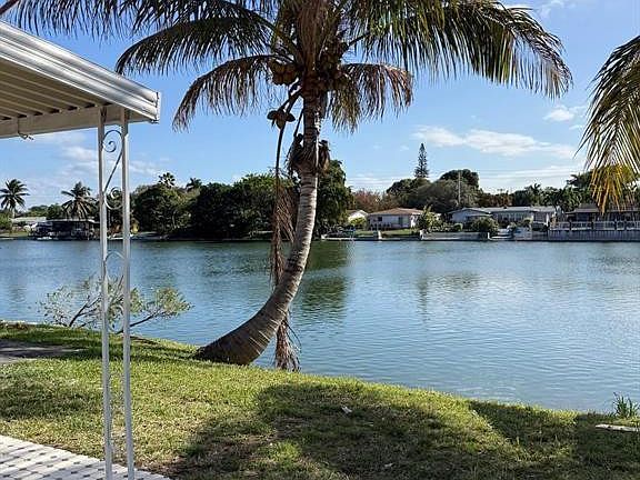 2nd image of 1054-1058 SW 2nd St