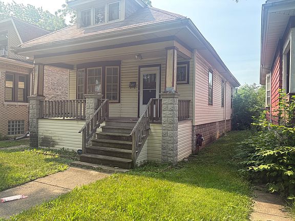 2nd image of 1309 W 98th St