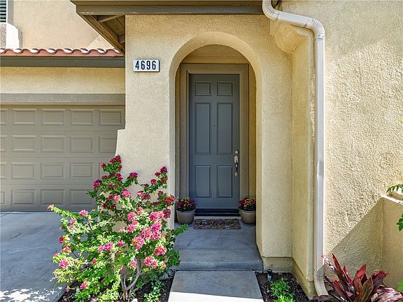 3rd image of 4696 Refugio Ct