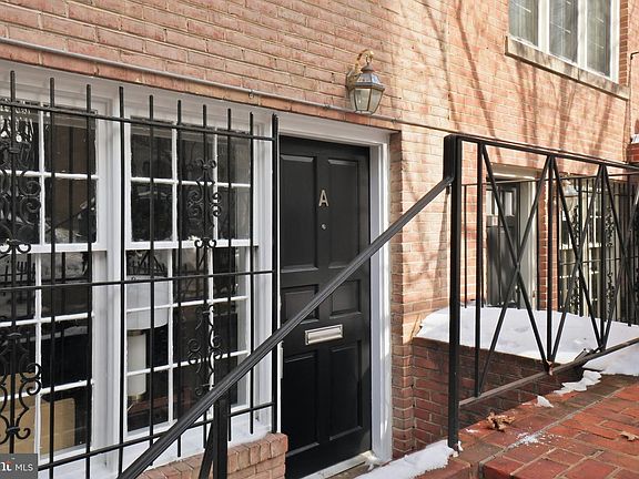 3rd image of 1755 Q St NW APT A