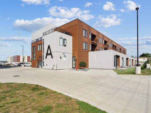 6152-6156 Carlson Way #325A