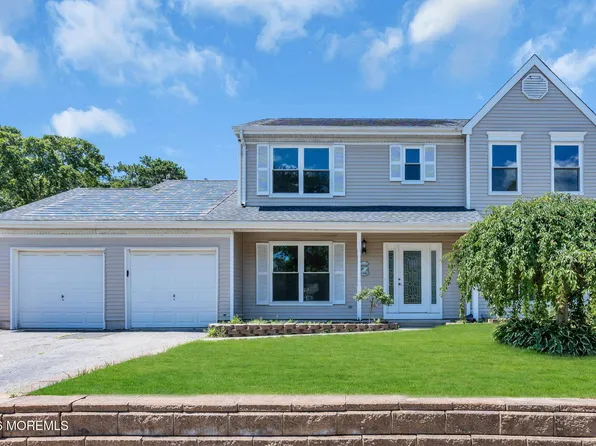 5 Buxton Court, Barnegat, NJ 08005