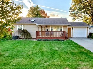 613 S Church St, Gibson City, IL 60936