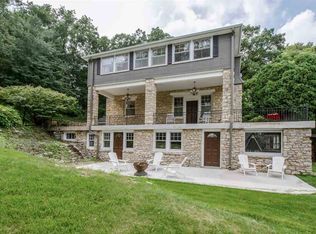 2121 Goblins Gully Dr SE, Cedar Rapids, IA 52403