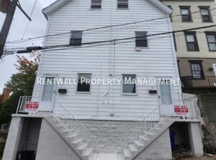 13 Woessner Ave #3, Pittsburgh, PA 15212