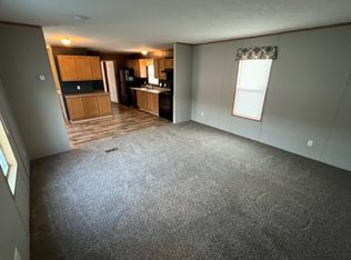 7812 Kimberly Dr #241, Newport, MI 48166