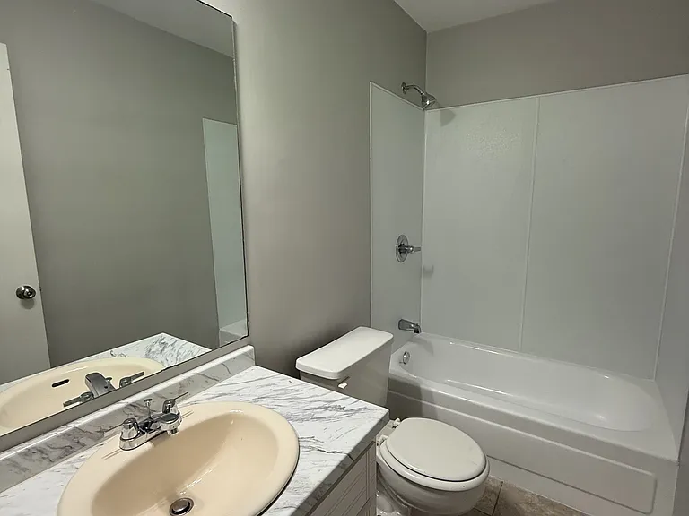 761 Crowne Rd — Photo 7