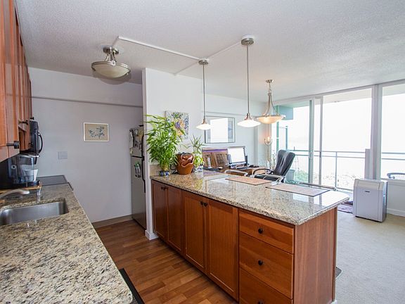 4th image of 235 Broadway Unit 540