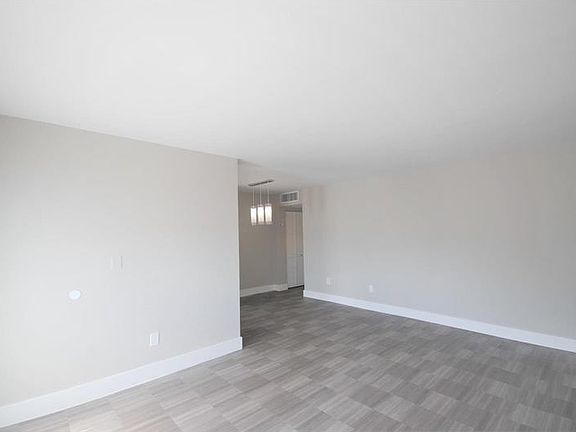 2nd image of 1600 West Ave APT 504