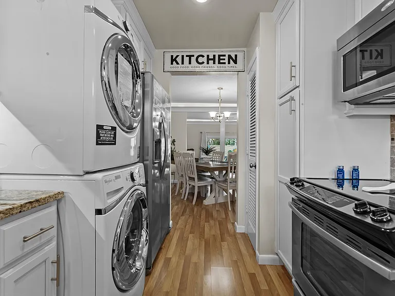 4701 N Kings Hwy #6 — Photo 12