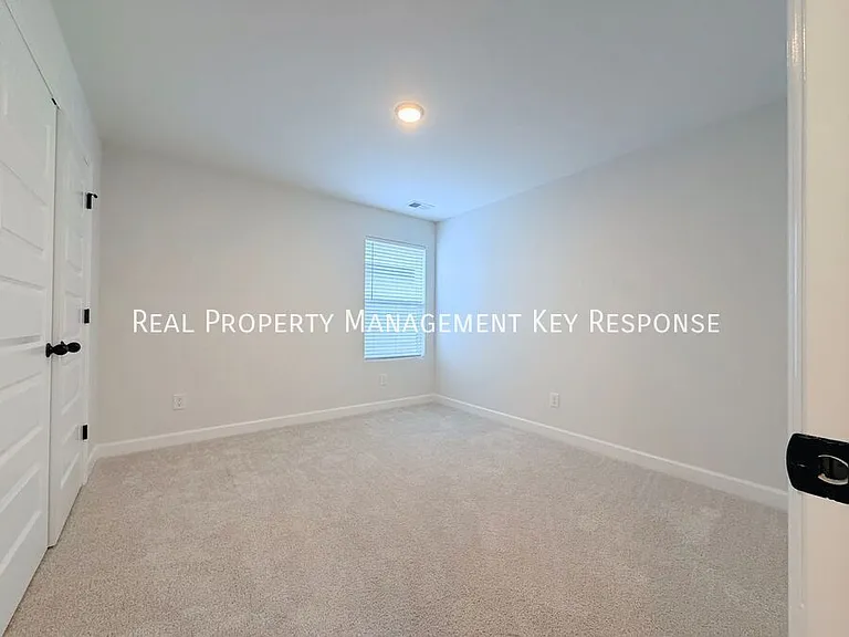 245 Holywell Dr #98 — Photo 13