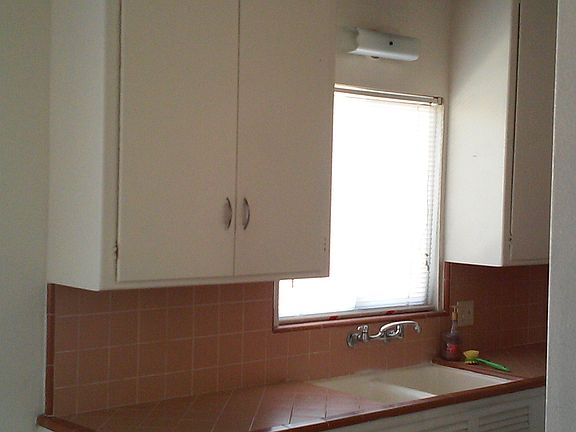 3rd image of 4090 W El Segundo Blvd APT 6