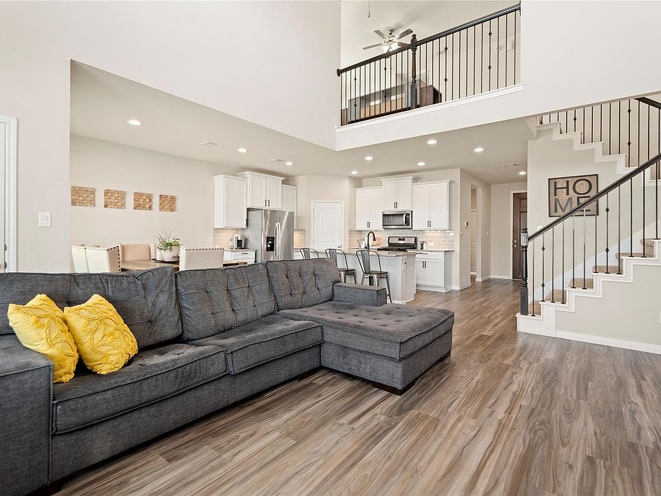 1st image of 28109 Steepleridge Ct