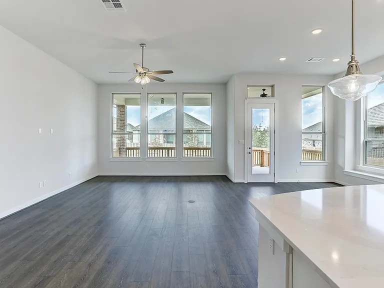 412 Trailing Lantana Ln — Photo 8