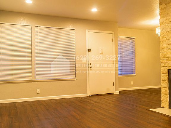 3rd image of 892 La Barbera Dr
