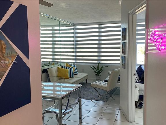 4th image of 2899 Collins Ave APT 750