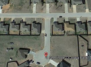 1 And 3 Seminole Ct, Iowa Park, TX 76367