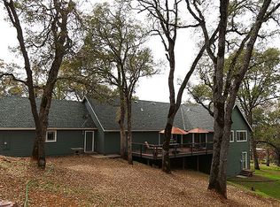 19900 Peyton Pl, Grass Valley, CA 95949