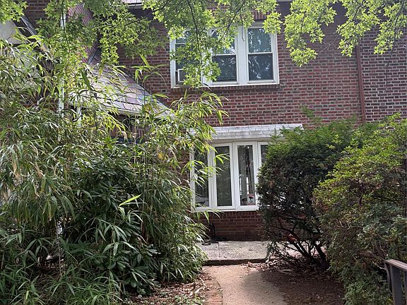 2nd image of 9608 68th Avenue