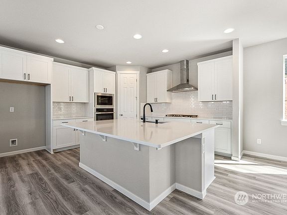 2nd image of 20510 91st Avenue S #9