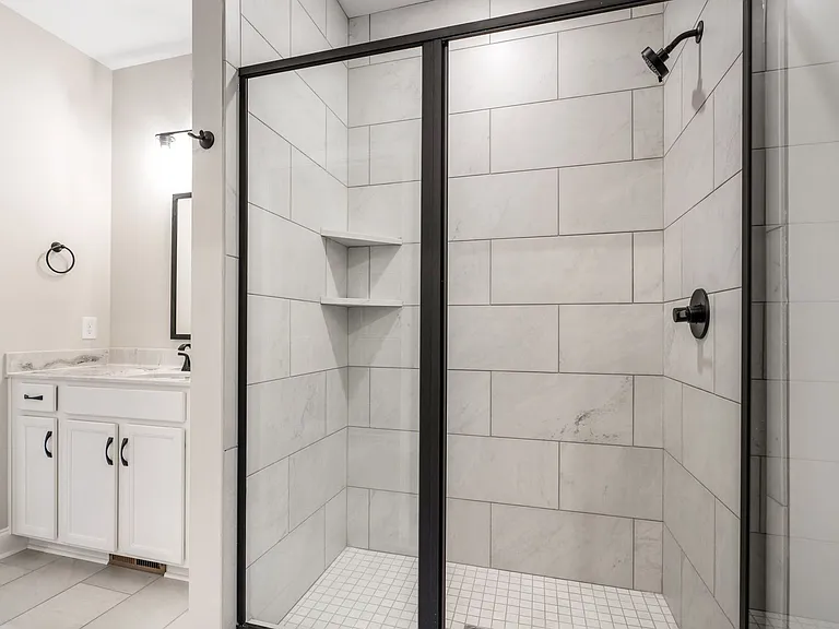 533 S Halifax Ct — Photo 15