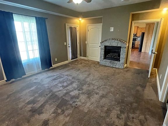 5th image of 2204 Brookefield Dr