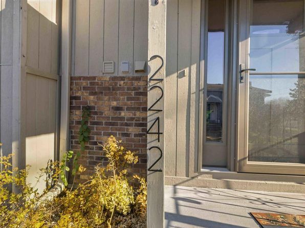 2242 Spruce Dr, Brainerd, MN 56401
