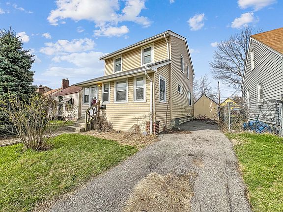 2nd image of 169 Nashoba Ave