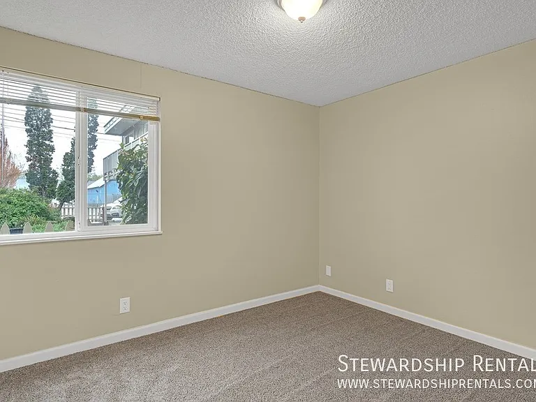 1170 Grant Aly #A — Photo 11