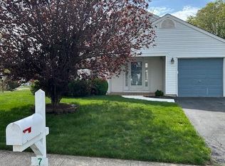 7 Springhill Dr, Brick, NJ 08724