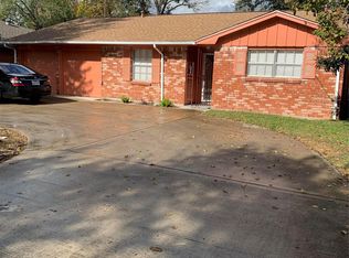 5736 W Airport Blvd, Houston, TX 77035