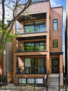 1448 W Erie St Unit 1, Chicago, IL, 60642