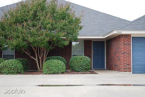 1st image of 2300 Wildewood Dr