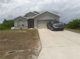2702 5th St SW, Lehigh Acres, FL 33976