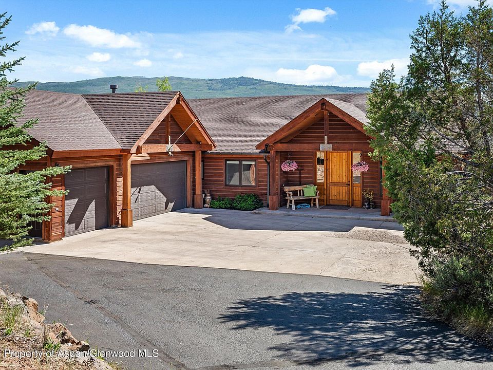 1st image of 251 Crescent Ln