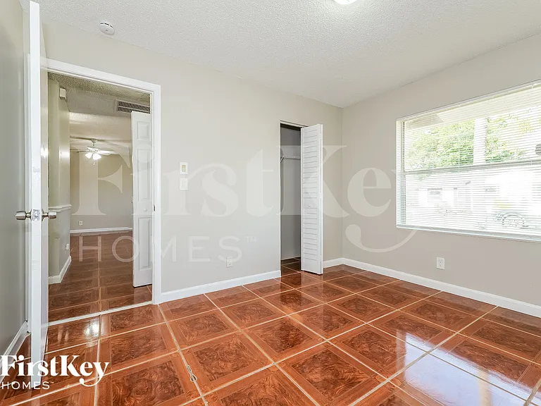6004 Westfall Rd — Photo 13