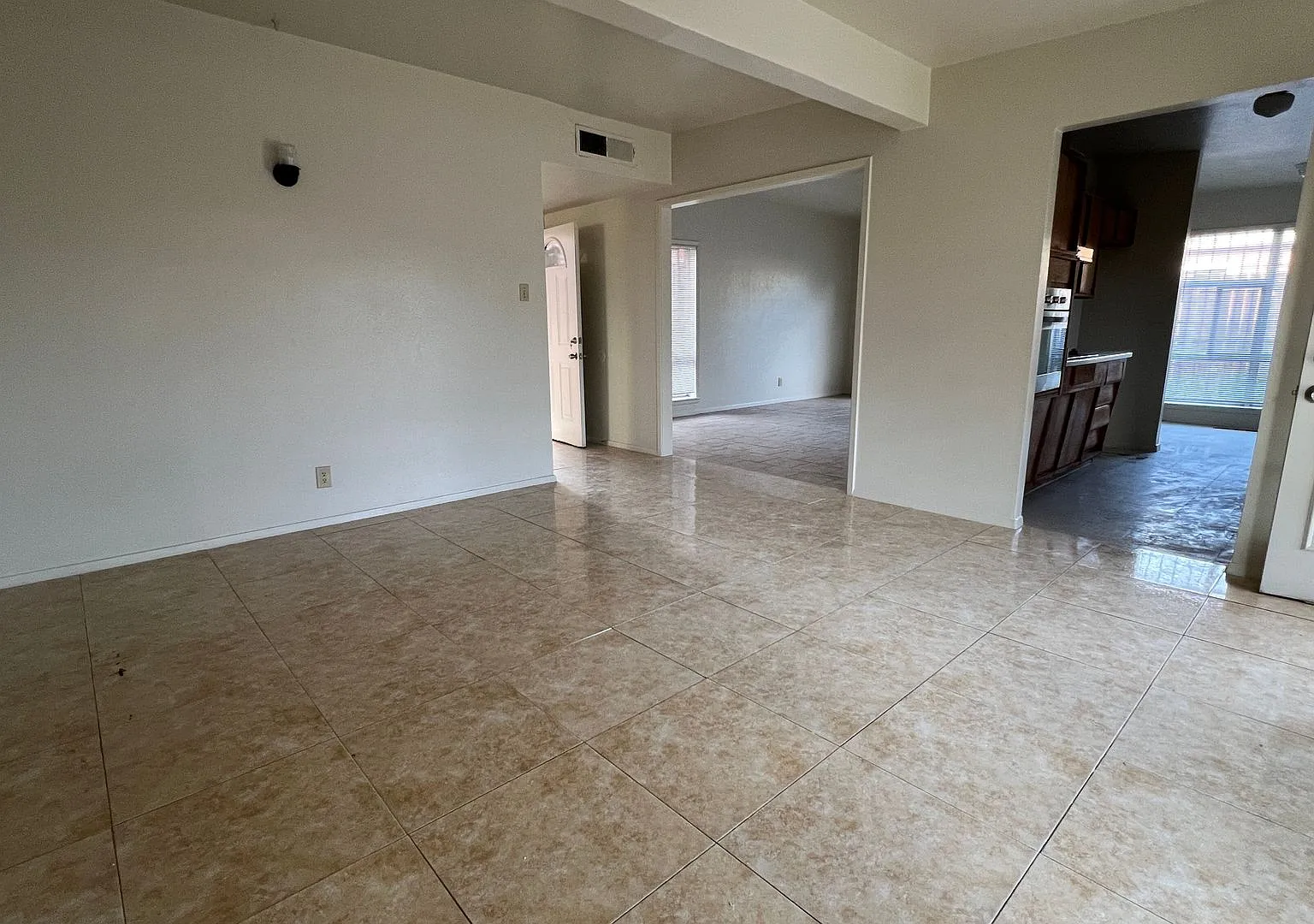 3-Bedroom Northeast Home Near Fort Bliss — Photo 2