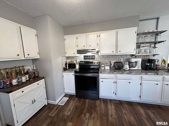 5th image of 209 Kurlene Dr