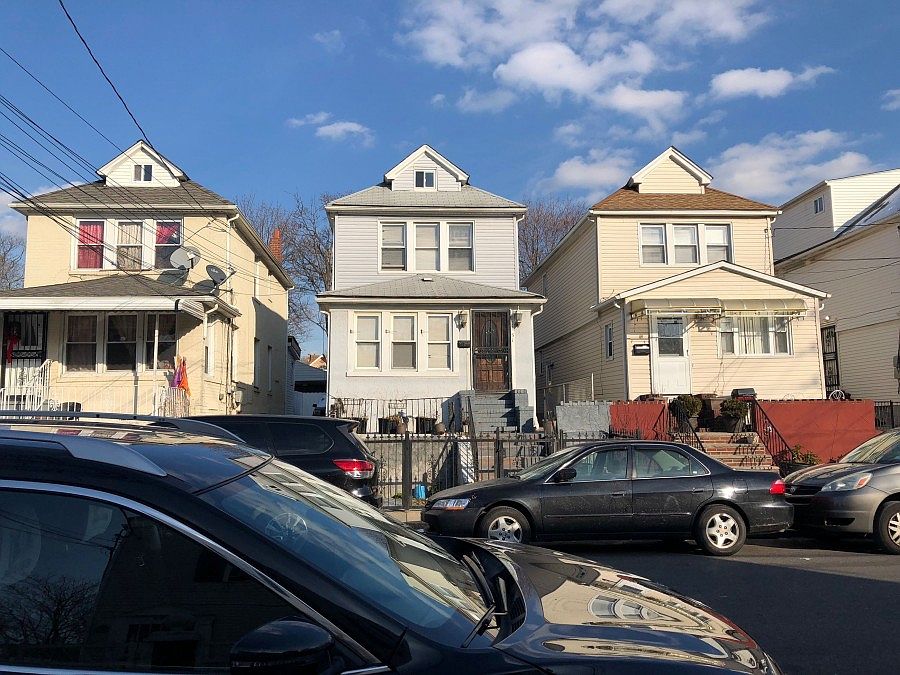 1st image of 10751 156th St