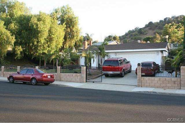 2nd image of 1650 Juniper Rdg