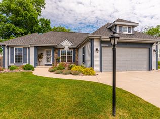 N164W20522 Currant Ln, Jackson, WI 53037